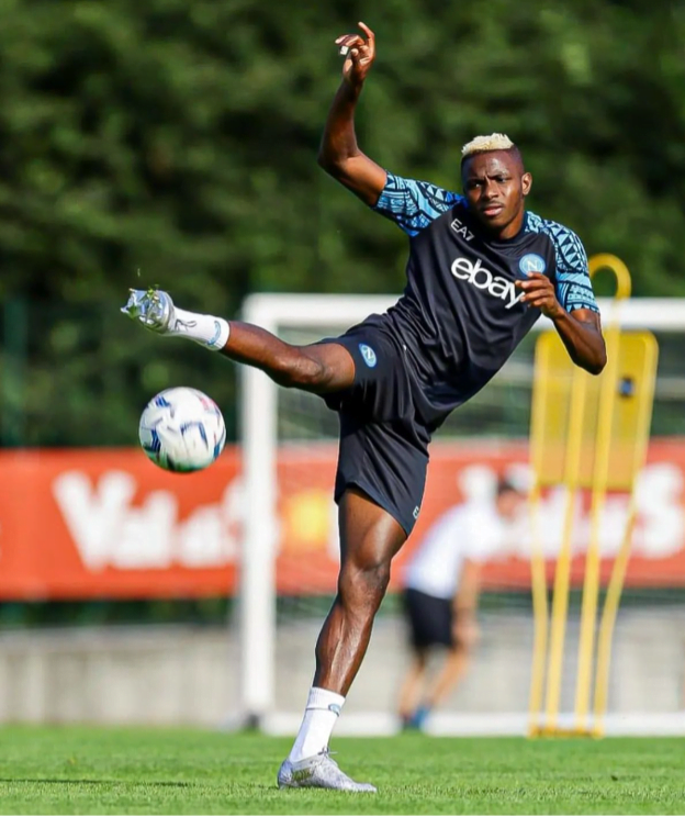 Victor Osimhen in training at Napoli